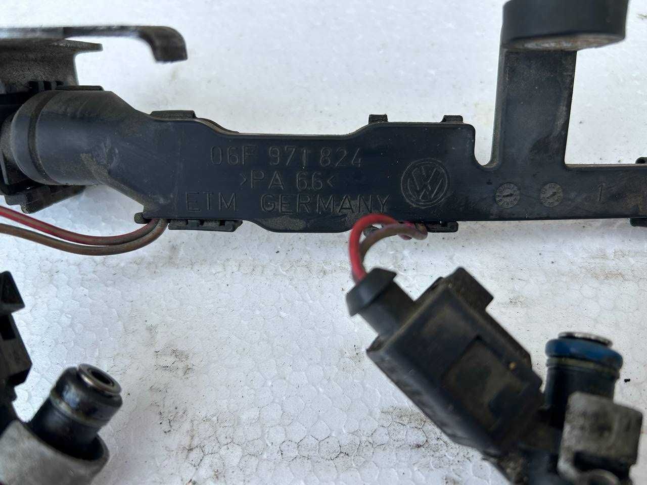 Форсунки VW PASSAT B6 2.0 FSI 06D133036D Оригінал Комплект з 4