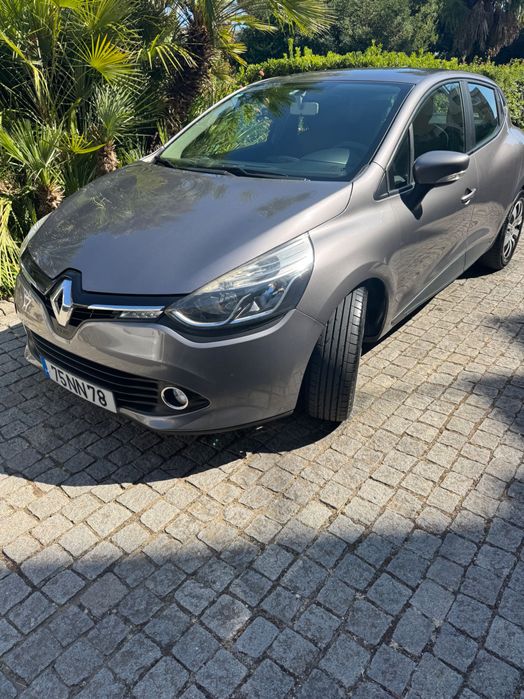 Renault clio 1.5dci 2013 poucos kms