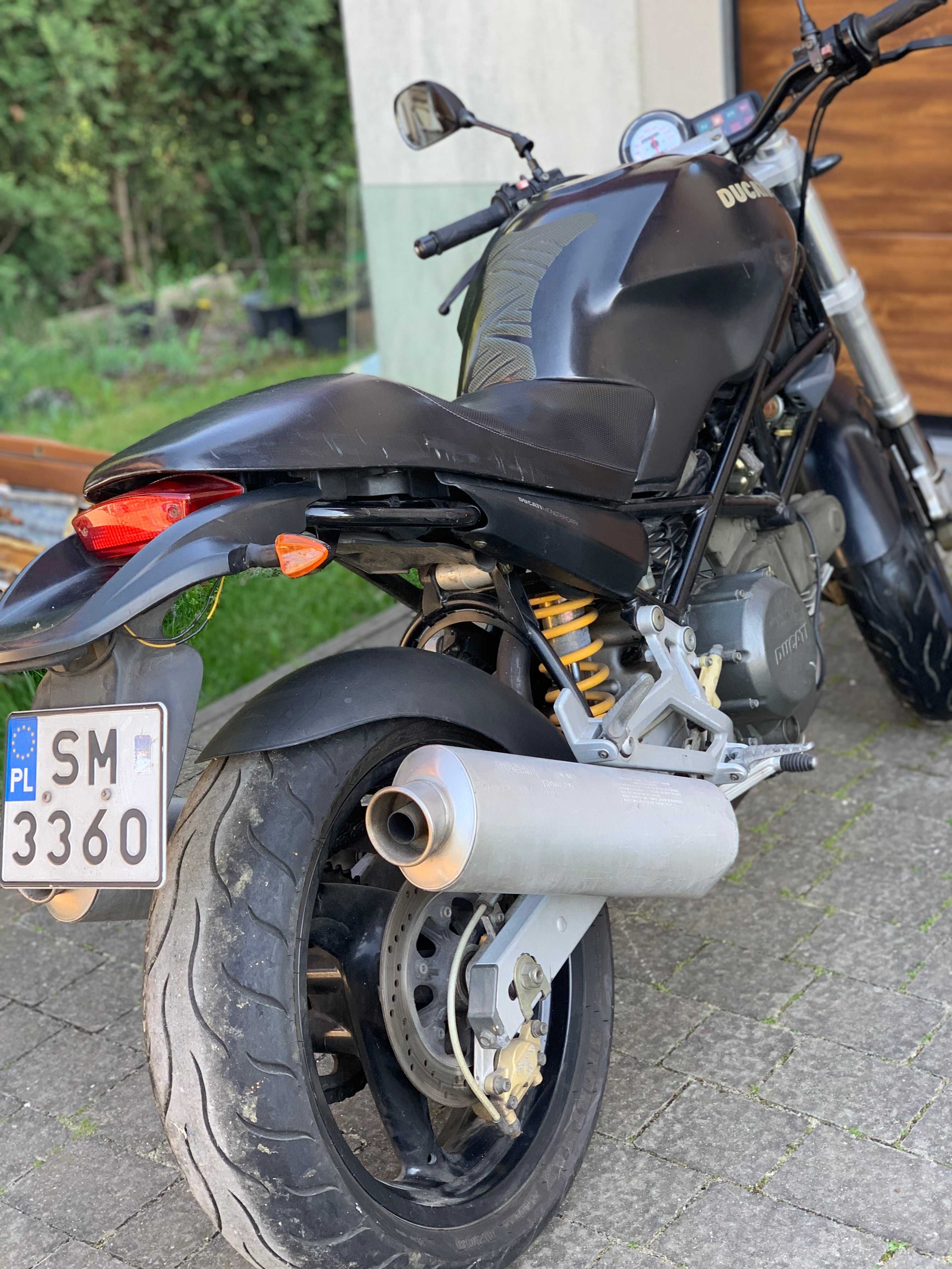 motocykl Ducati Monster 600 Dark