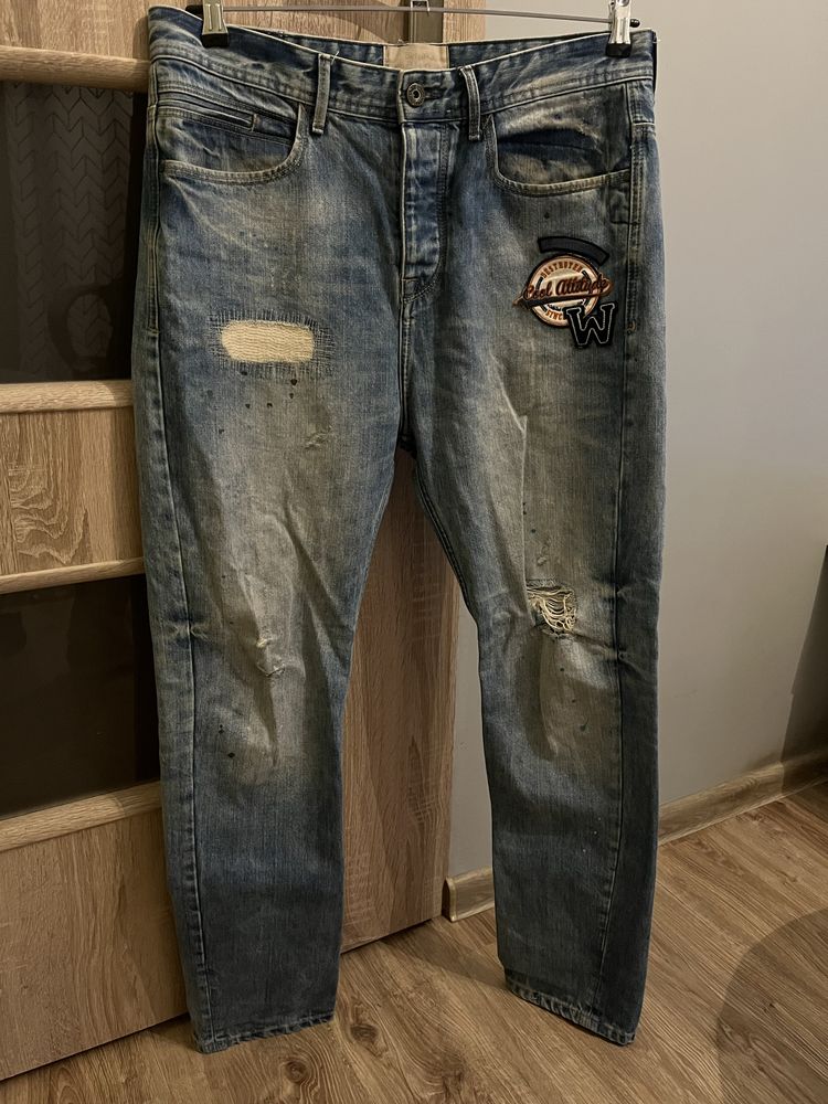 Spodnie męskie jeans Bershka