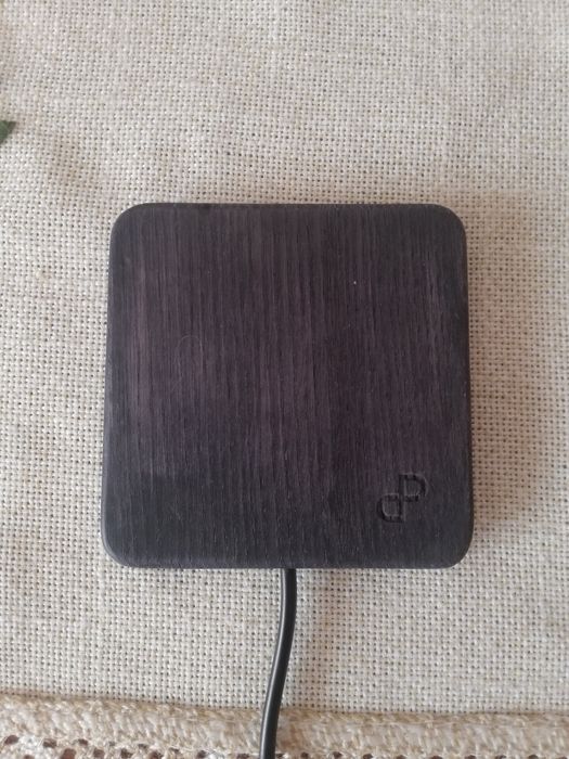 Ładowarka indukcyjna drewniana Woch + kostka