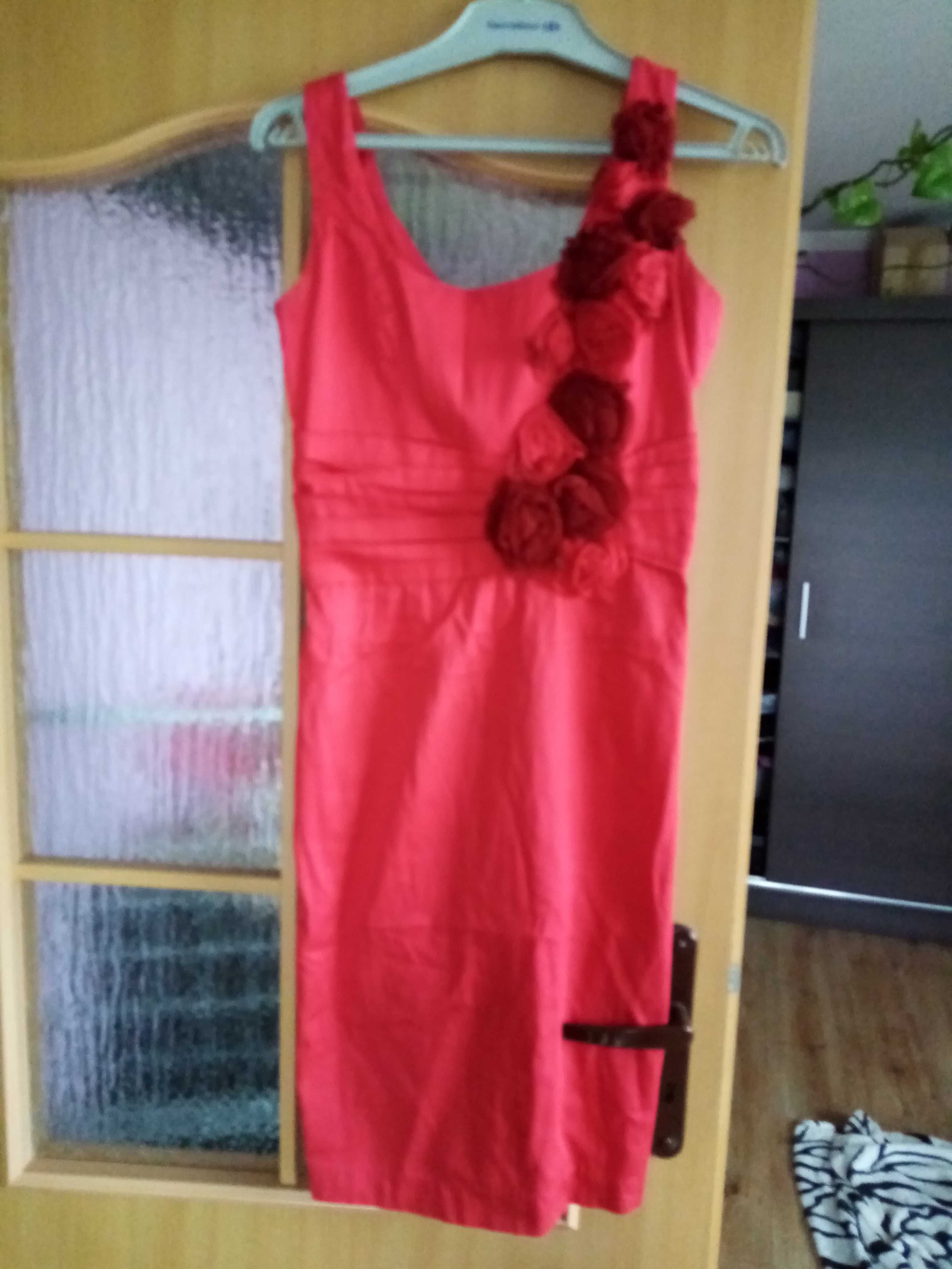 czerwona sukienka reserved r. 36