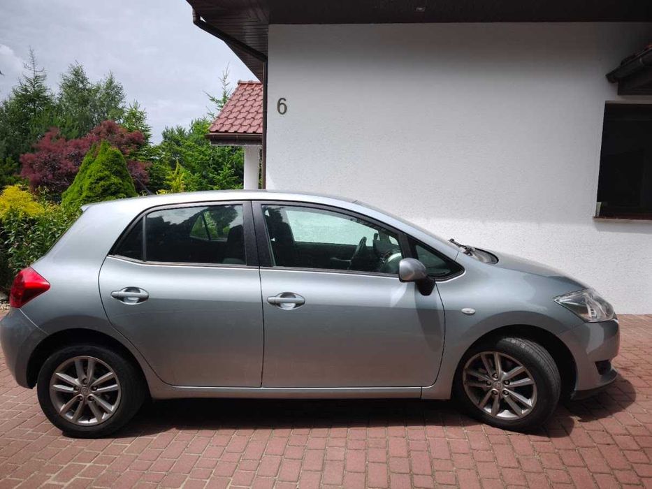 Sprzedam Toyotę Auris 2.0  2009 r. Diesel