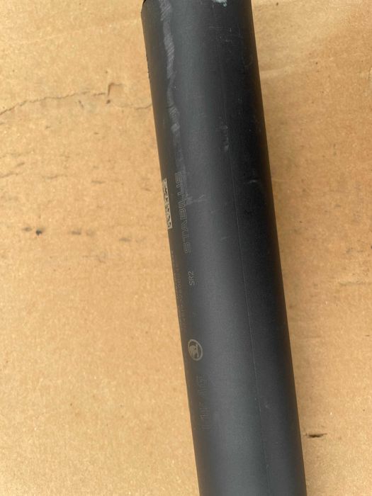 Siłownik klapy tylnej bagażnika SKODA ENYAQ IV 5LE