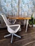 Zestaw: biurko monolit dębowy + fotel biurowy biały | home office