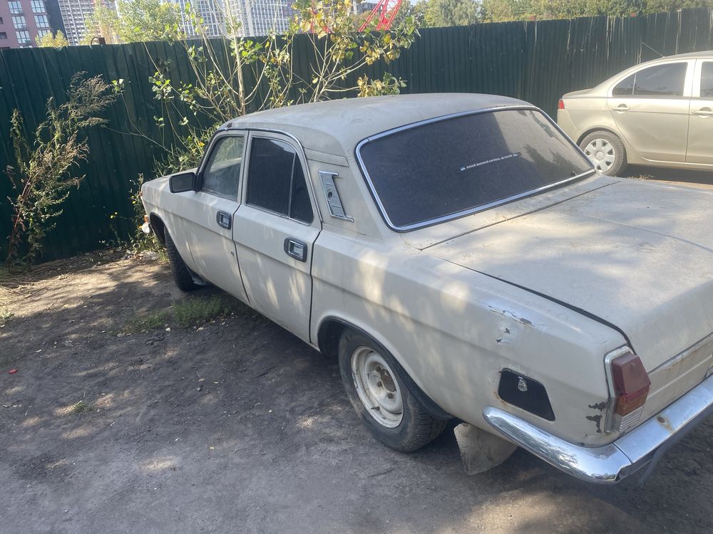 Продам волгу 2410