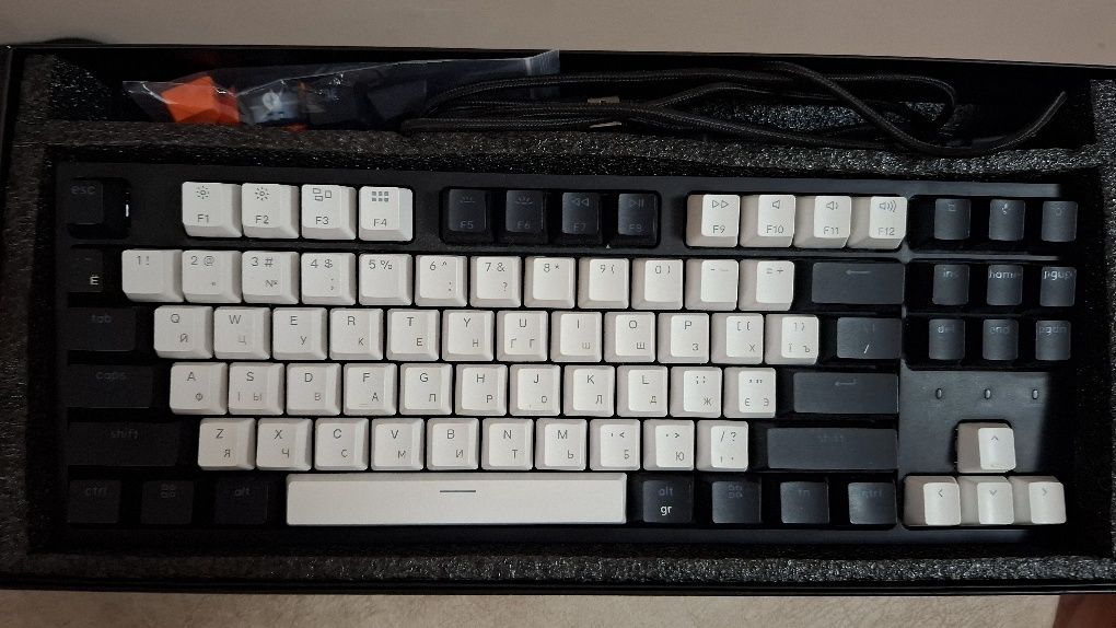 Клавіатура Keychron C1 Gateron Red