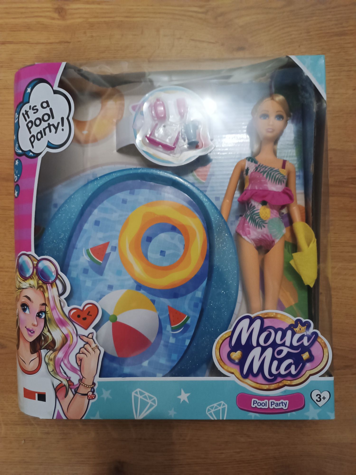 Lalka moya  mia na basenie pool party