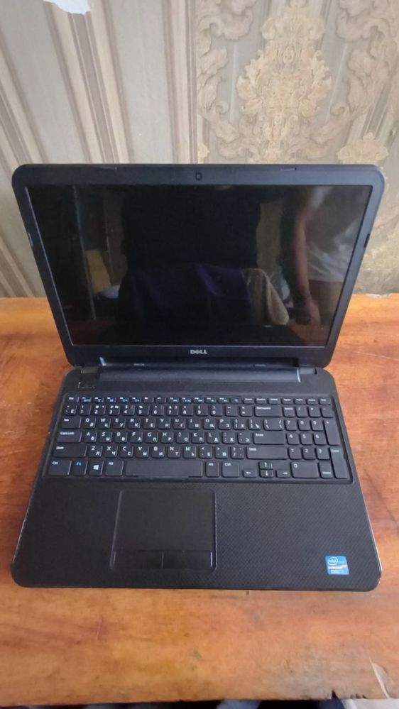 Ноутбук dell inspiron 3521