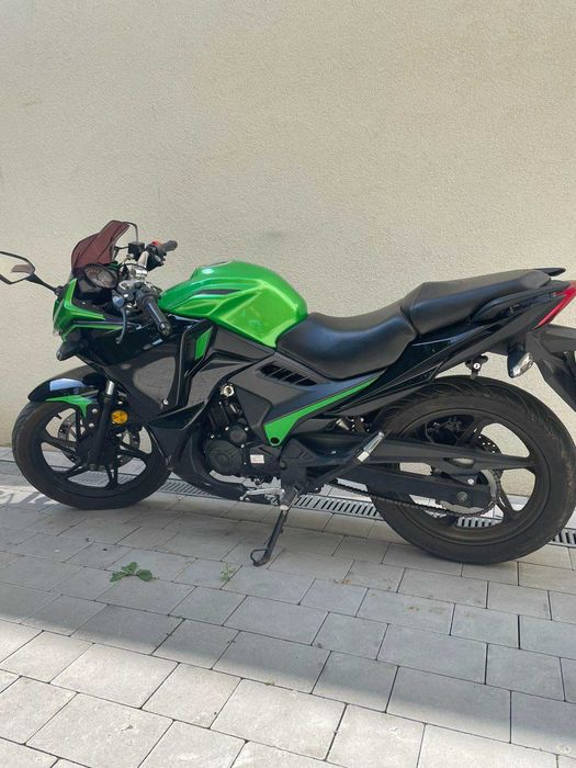 Продам lifan 200