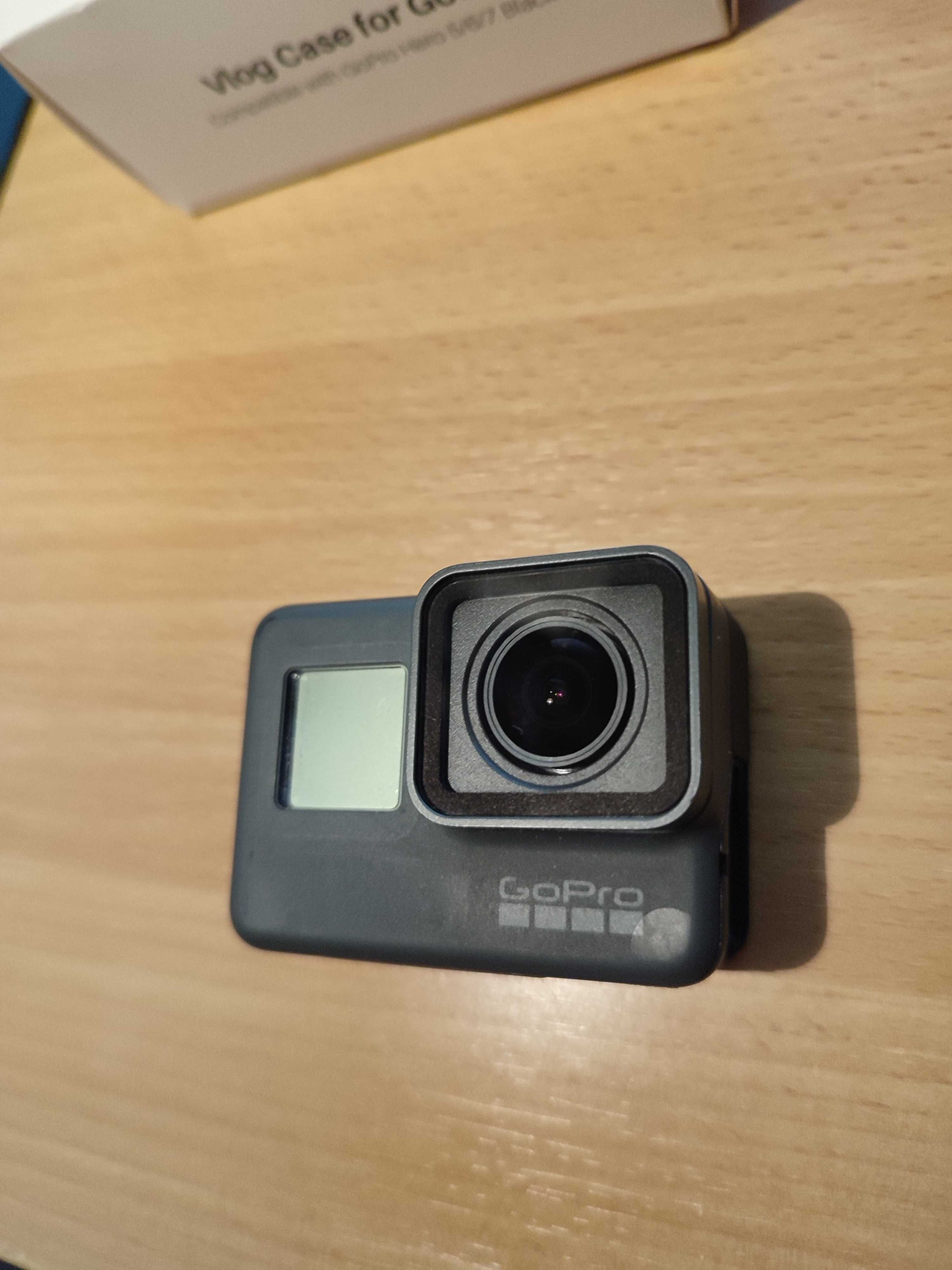 GoPro Hero (2018) + карта пам'яті 64GB + кріплення на голову