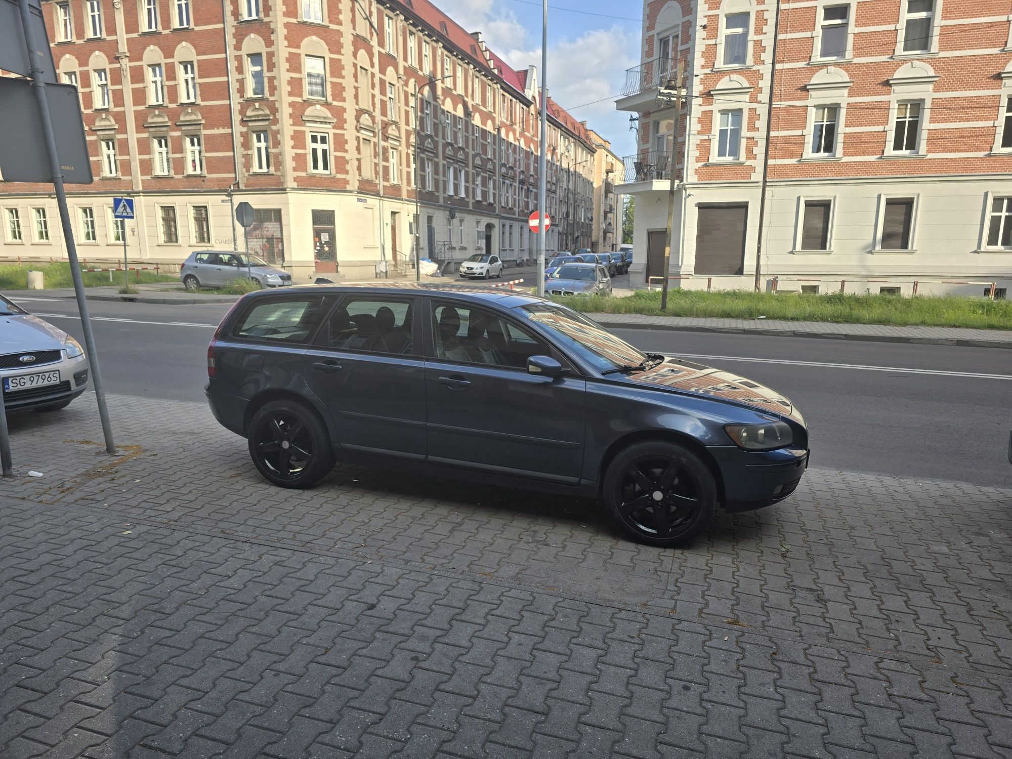 Volvo v50 2.0d 2006r