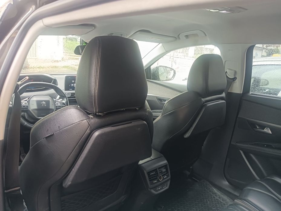 Peugeot 50008 1.6 Allure