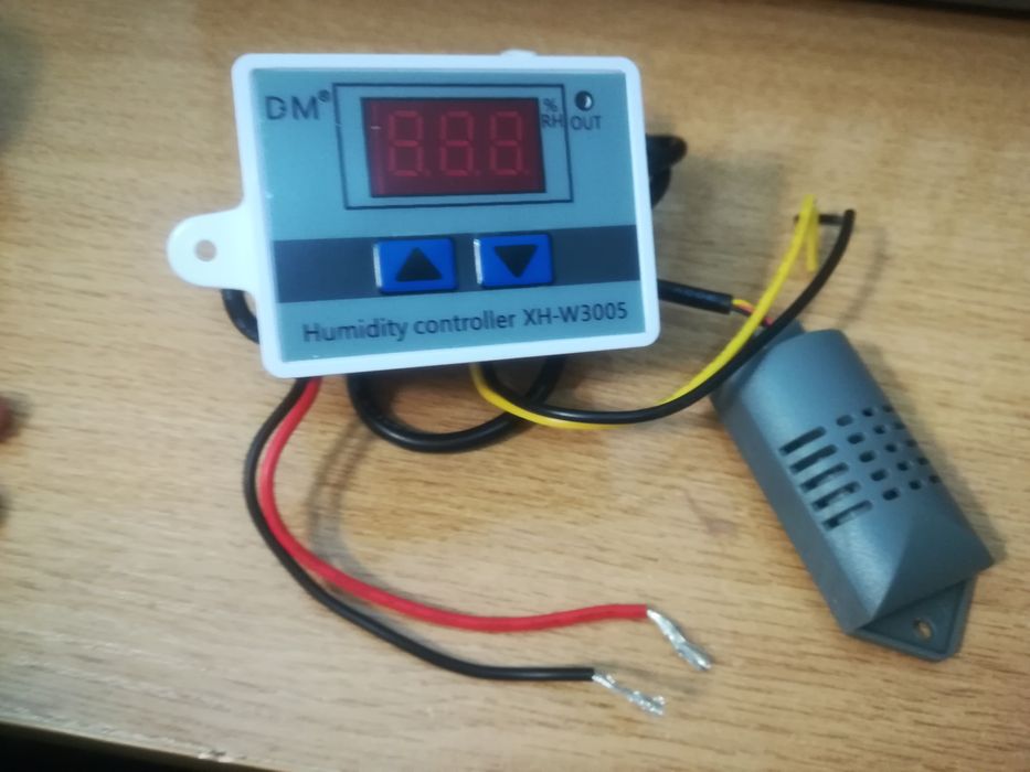 Higrostato/controlador de humidade