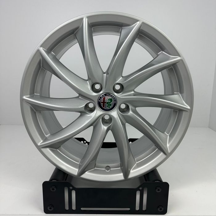 NOWA ORYGINALNA Felga Alfa 18" 8,0" ET 33 5X110 156.107.524