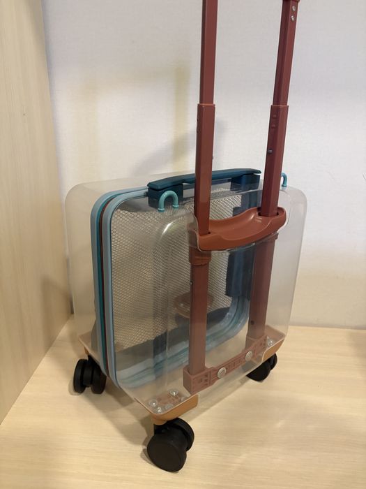 Прозора валіза, нова,  дитяча або ручна поклажа, регулюється ручка