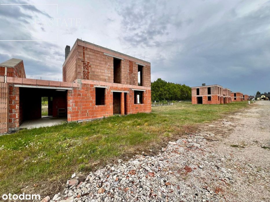Bliźniaki w stanie surowym otwartym/działka 500 m2