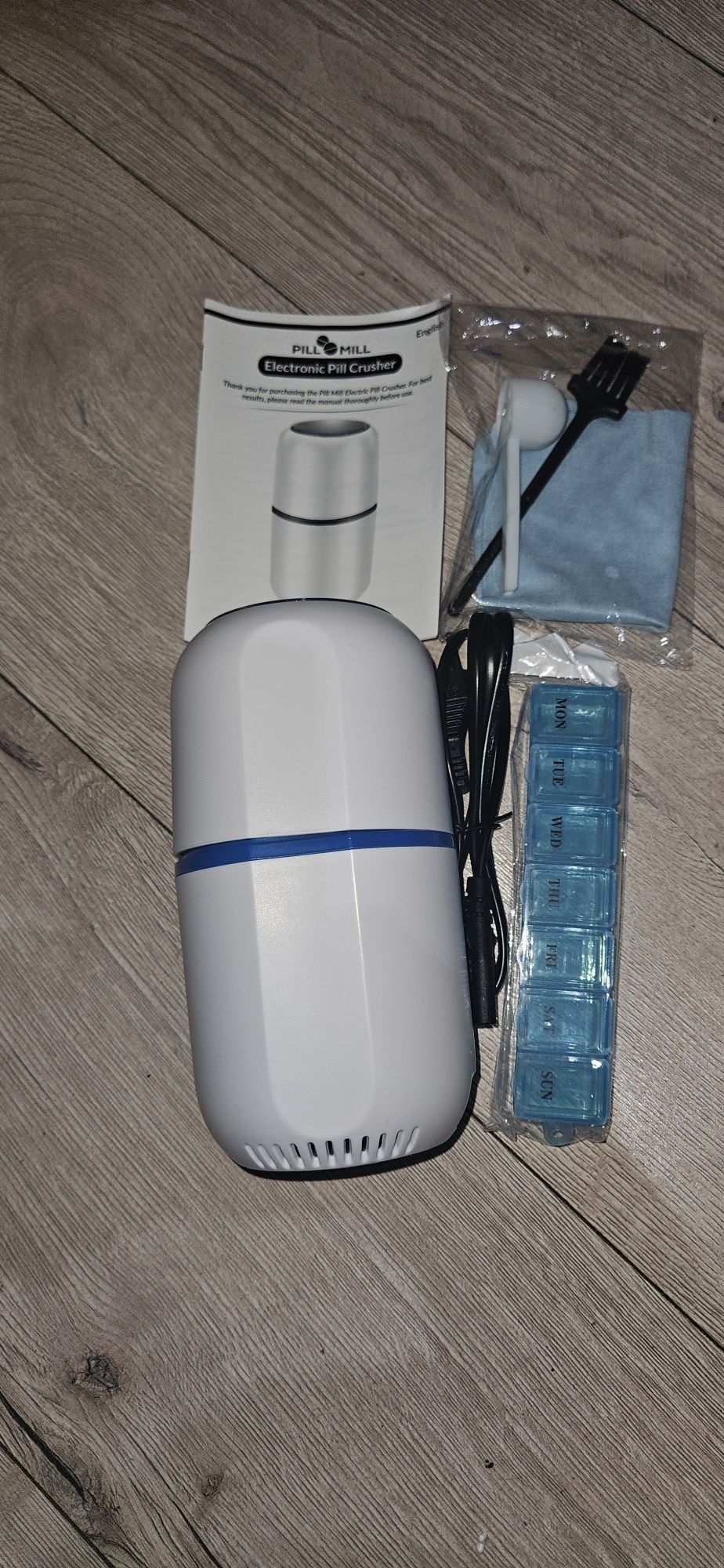 Elektryczny młynek moździerz do tabletek