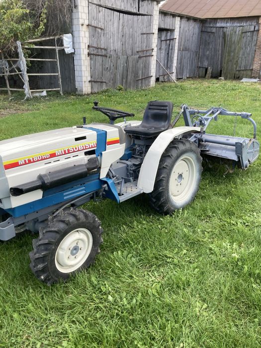 Traktor ogrodniczy Mitsubishi MT180HD niski przebieg + glebogryzarka