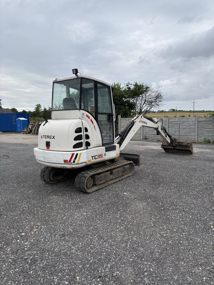 Wynajem Minikoparka 3,5t wyburzenia , prace ziemne