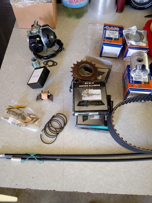 Jawa запчастини.