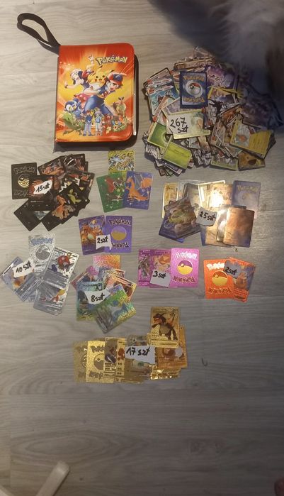 Klaser i karty Pokemon