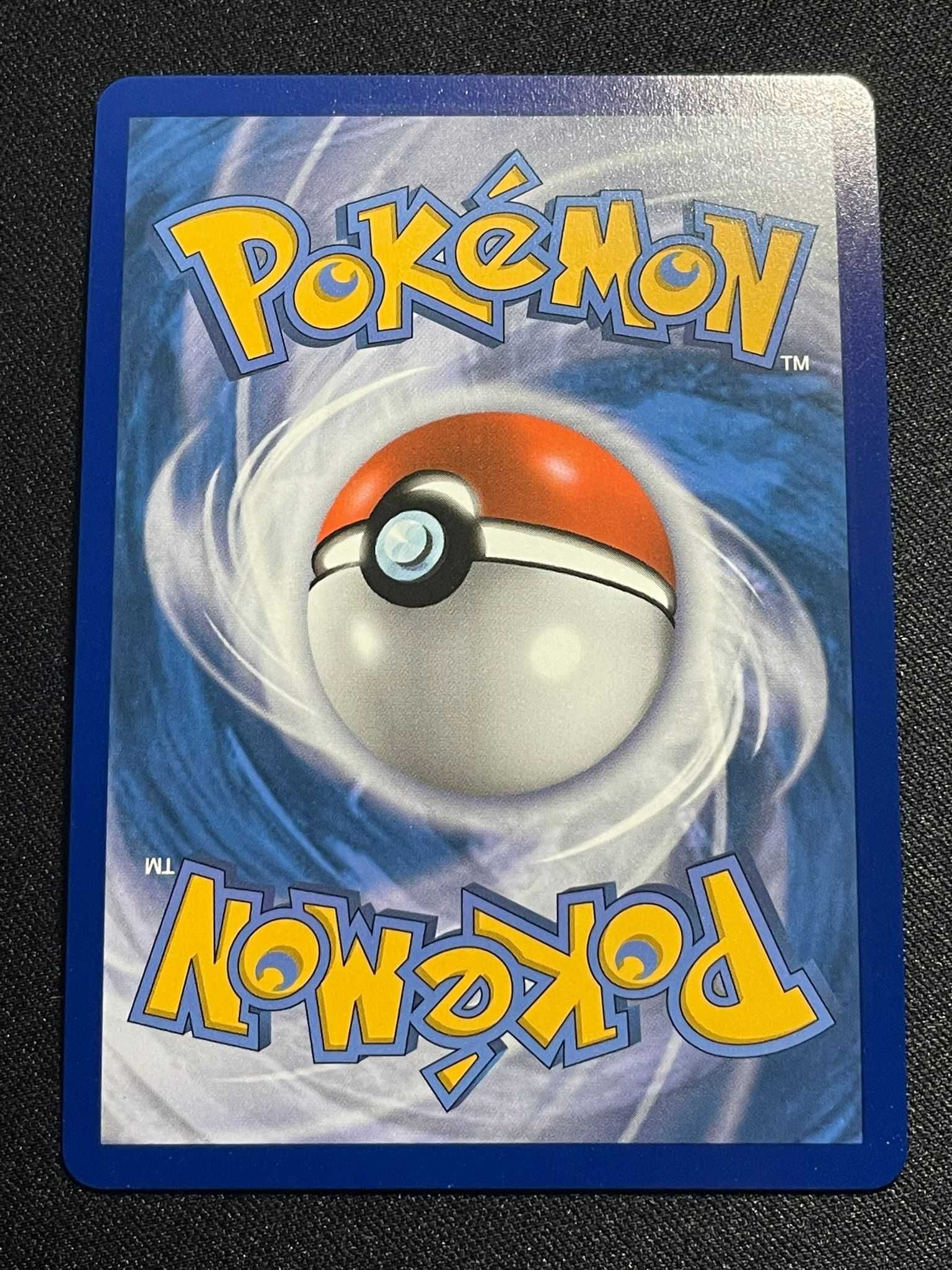 Carta Pokémon Dhelmise V 9/202 Sword & Shield