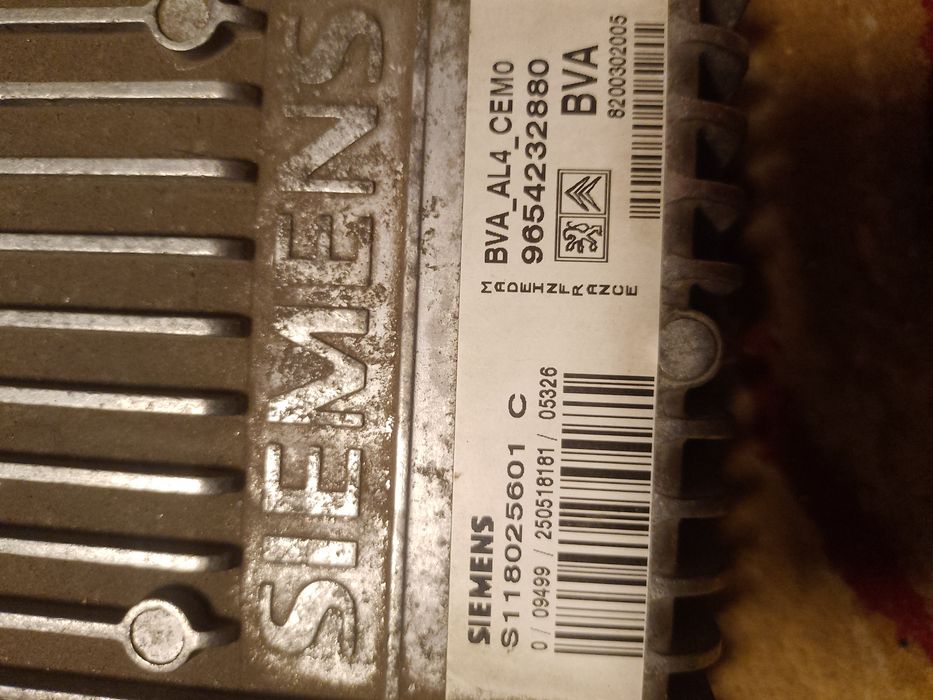 Блок управления на Пежо 407