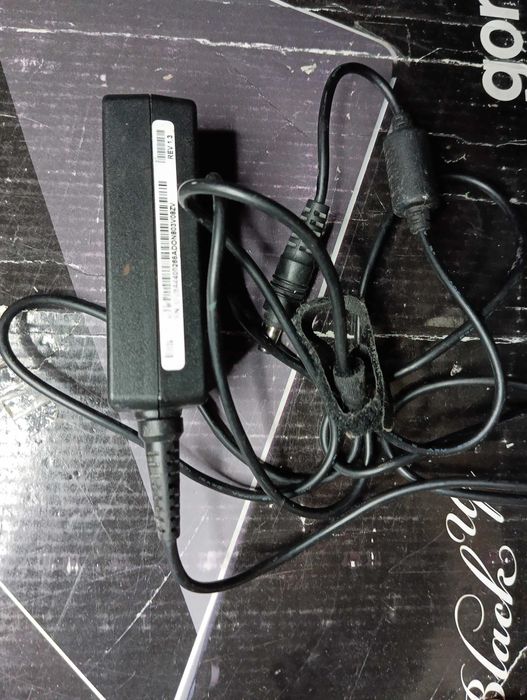 Зарядное блок питания для ноутбука SAMSUNG 19V 2.1A (5.5mm+golka)