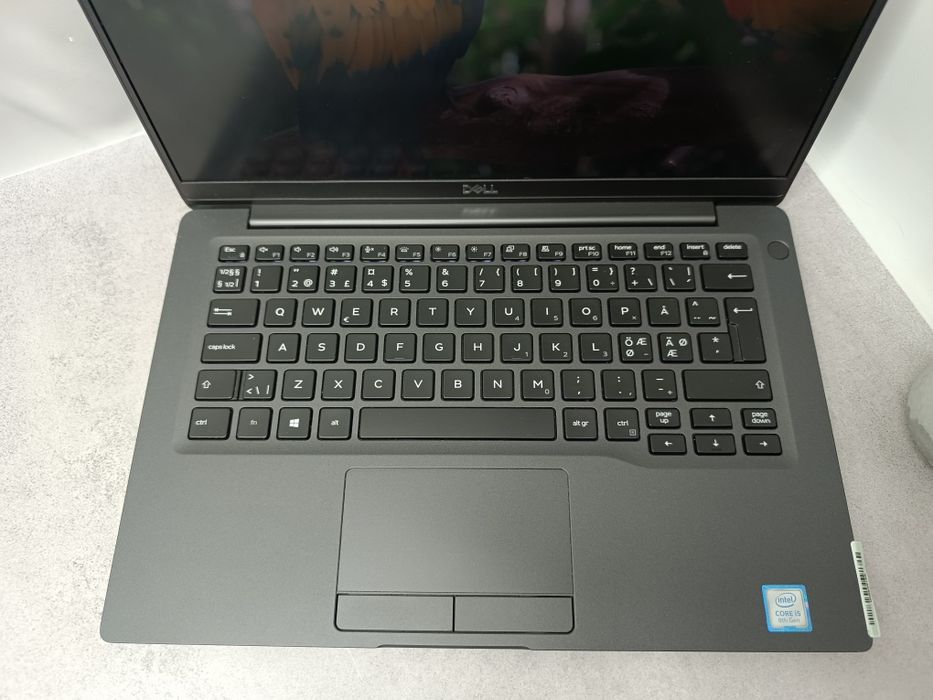 Ноутбук Dell Latitude 7400/i5-8365U/16 ГБ/NVMe 256 GB/14 " Full HD IPS