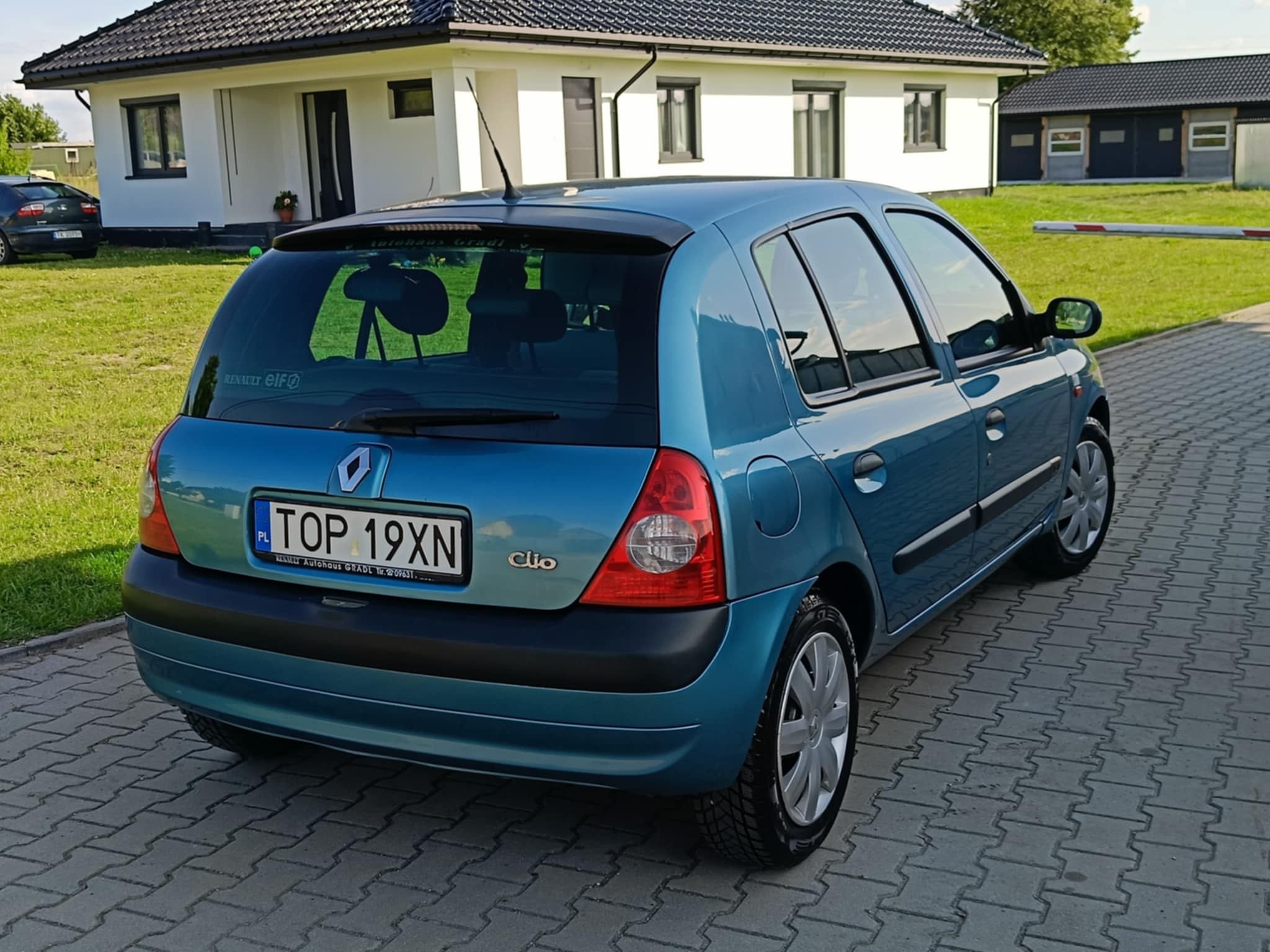 Renault clio 1,2 benzyna elektryka super stan 2002r