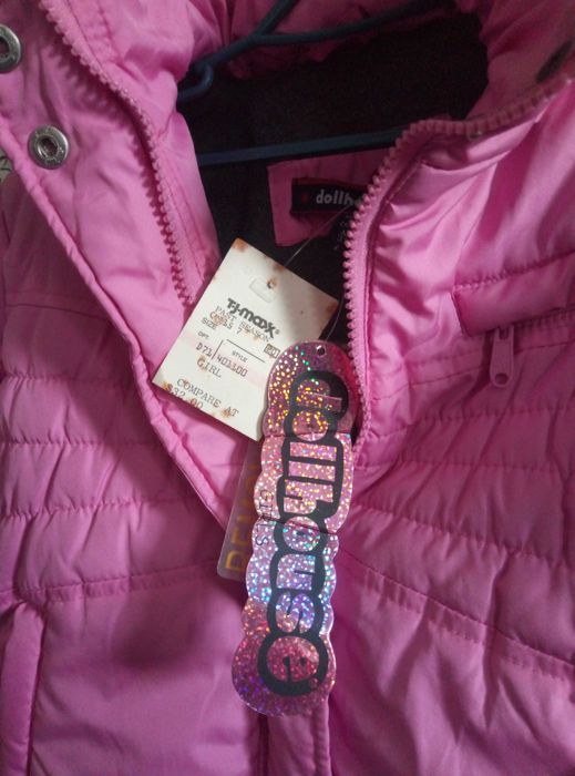 Новая модная курточка куртка бренд оригинал Dollhouse