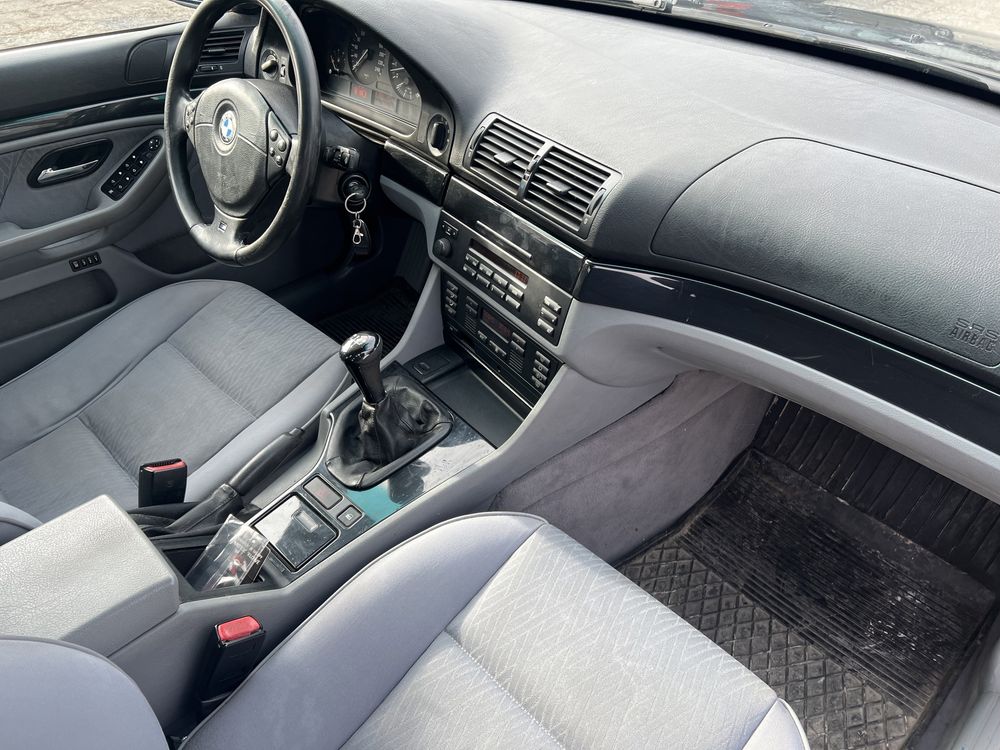 Bmw e39 528i cala na czesci pojedynczy vanos ksenon touring