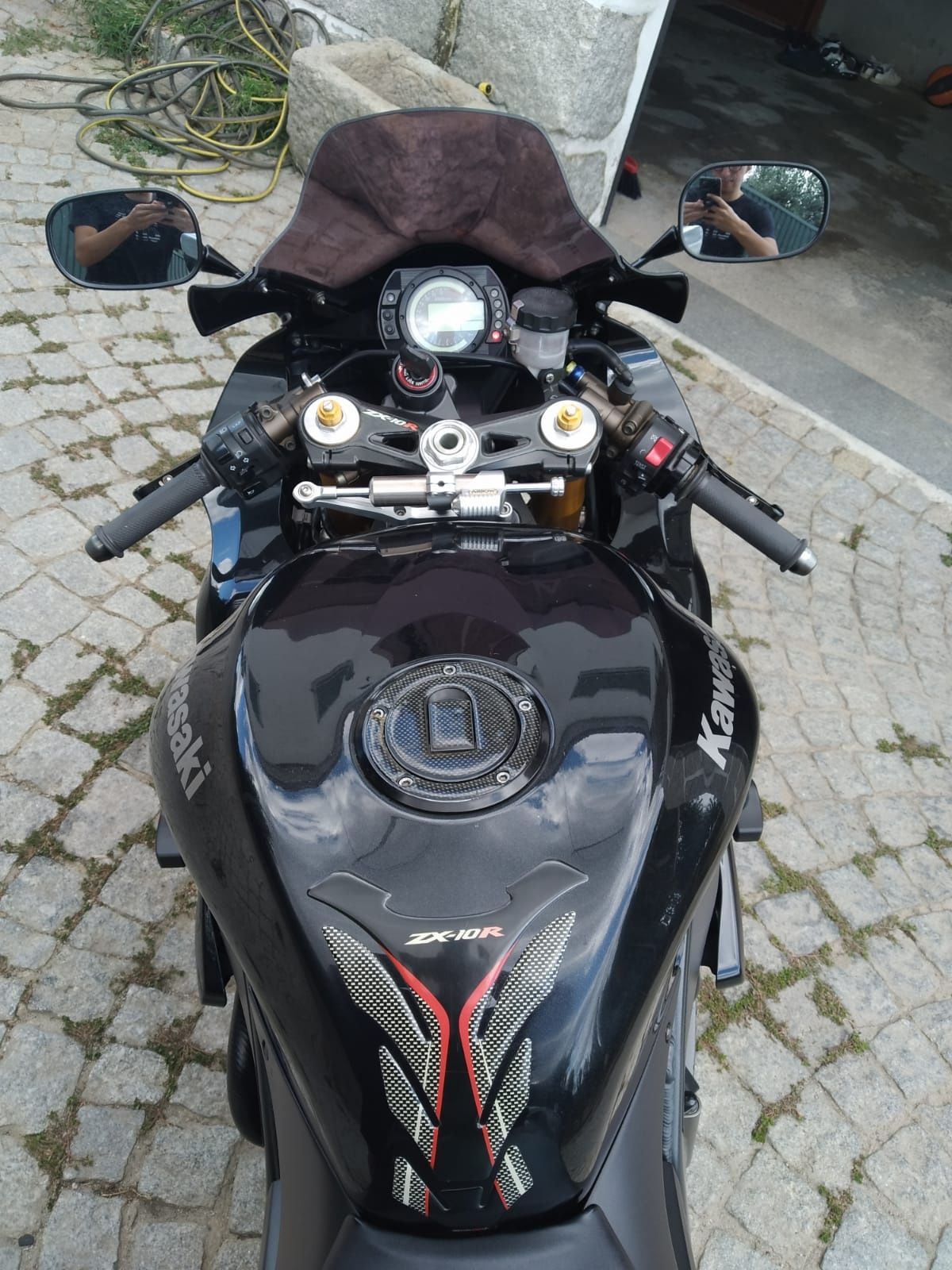 Kawasaki ninja zx-10r