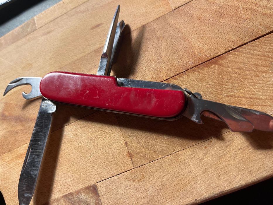 Scyzoryk vintage czerwony z etui oryginalnym Gerlach