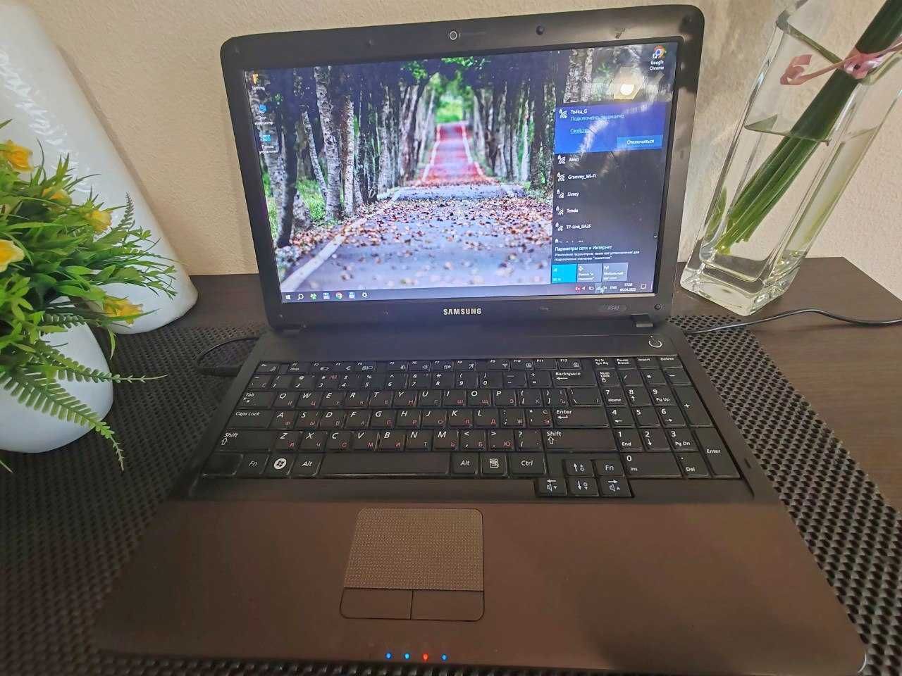 Samsung NP-R540-JS08UA