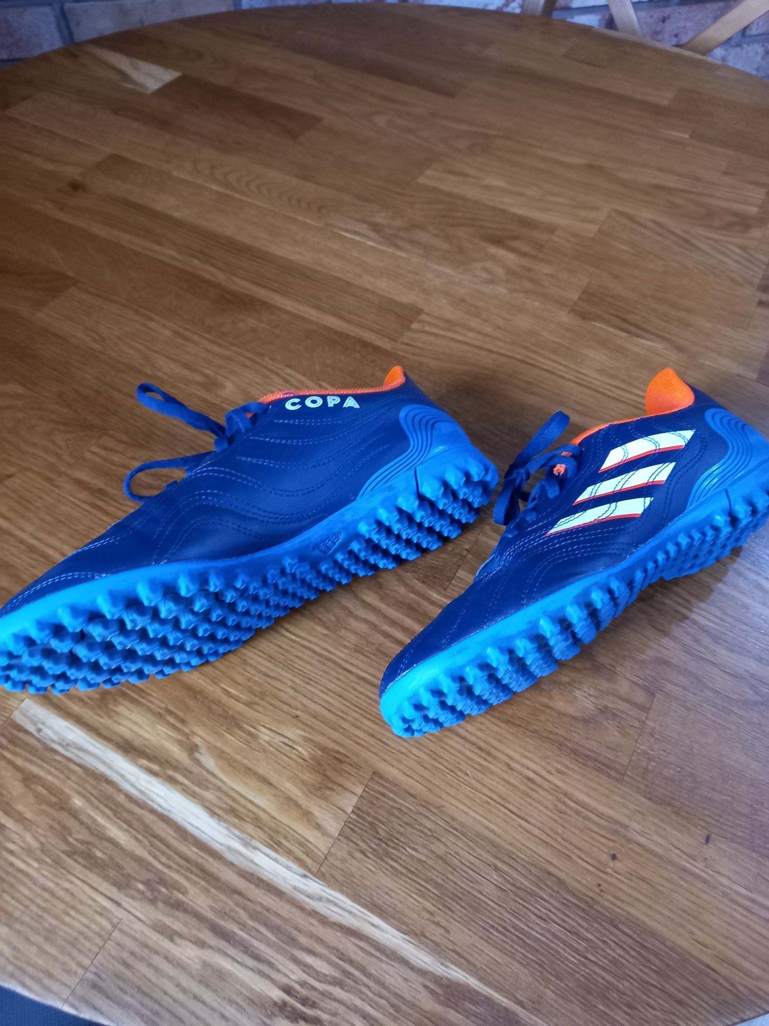 Buty piłkarskie Adidas