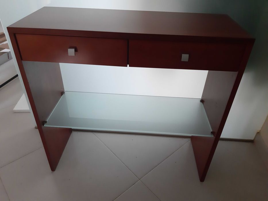 Consola de entrada