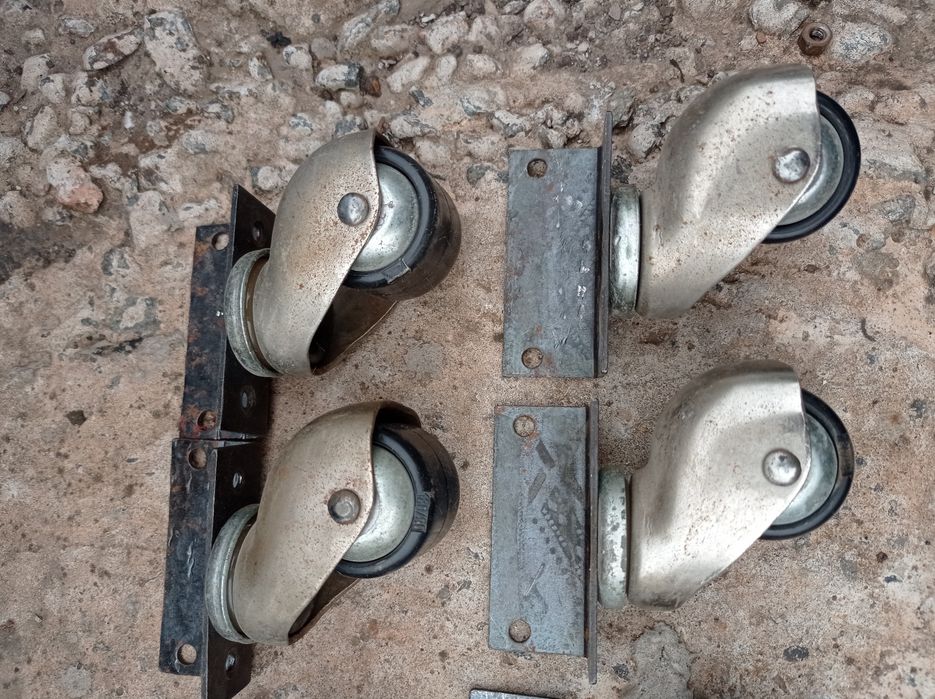 Ролики прочные железные