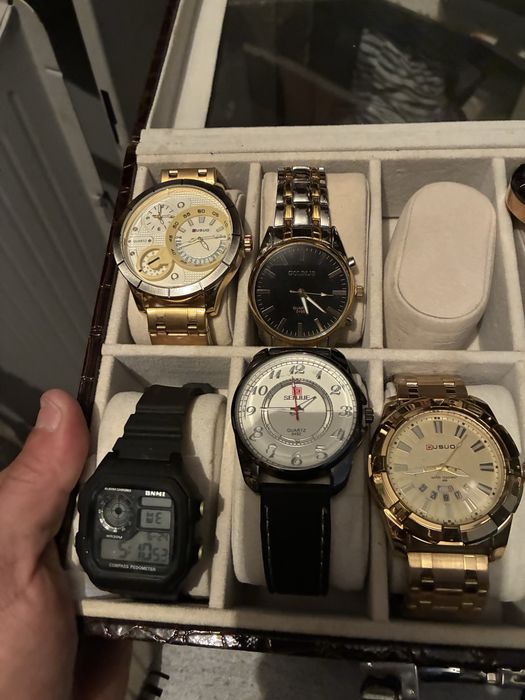 Varios relogios aneis pulseiras