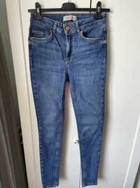 Jeansy skinny Pieces S