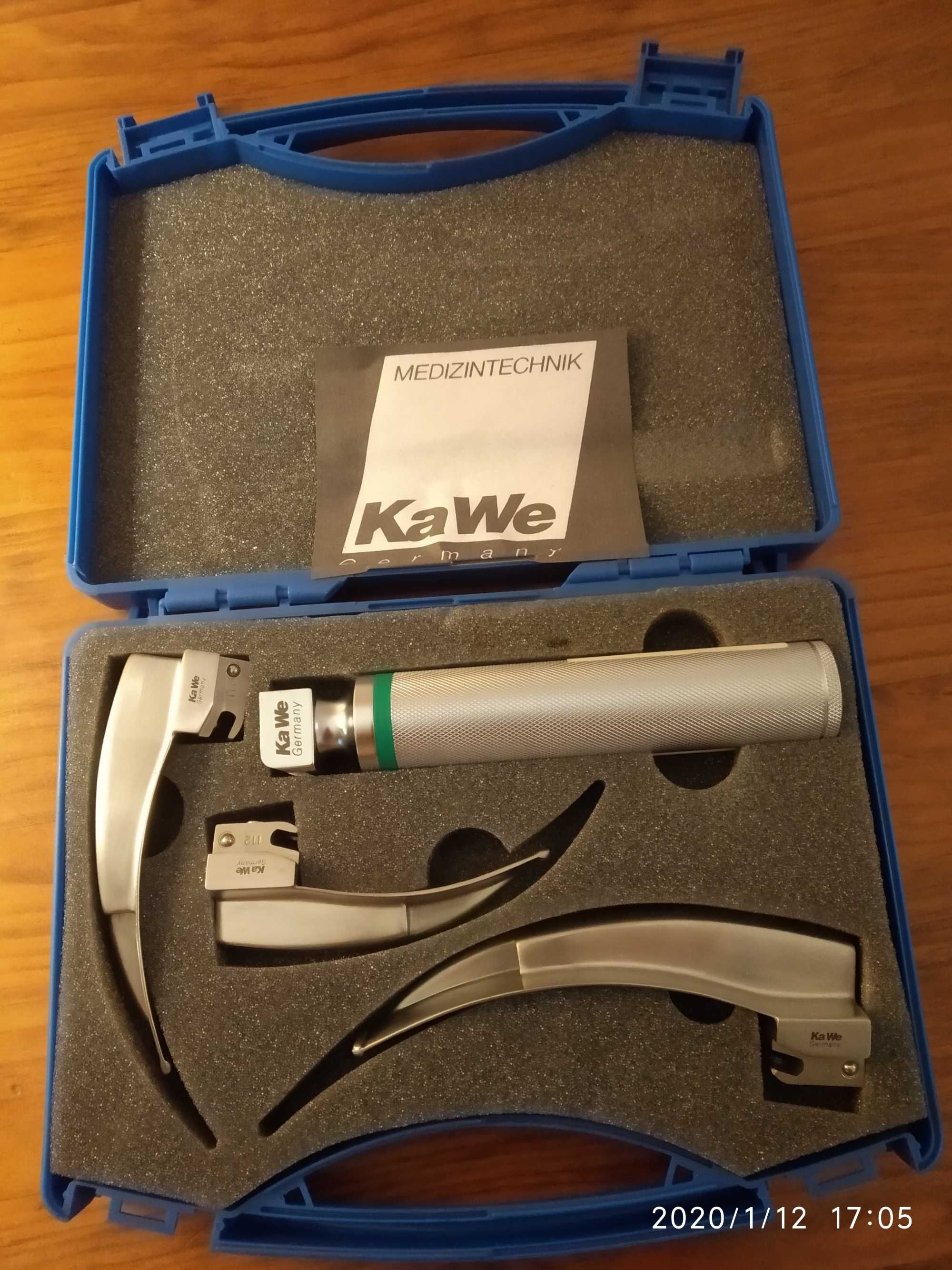 Kit portátil de laringoscópios "KAWE"