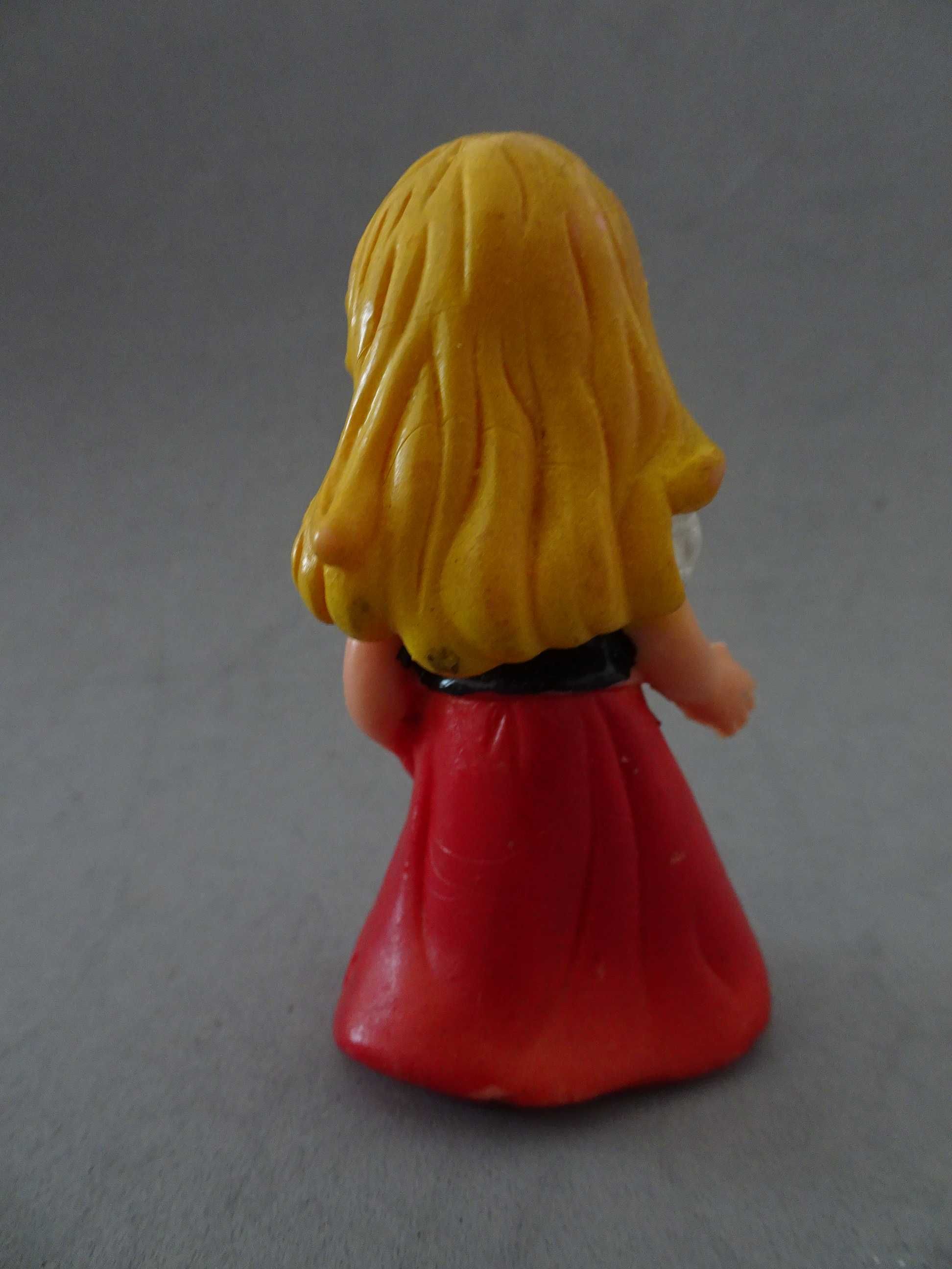 PVC coleção Capucinho Vermelho