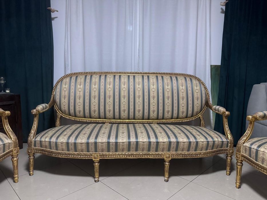 Sofa z fotelami w stylu ludwikowskim