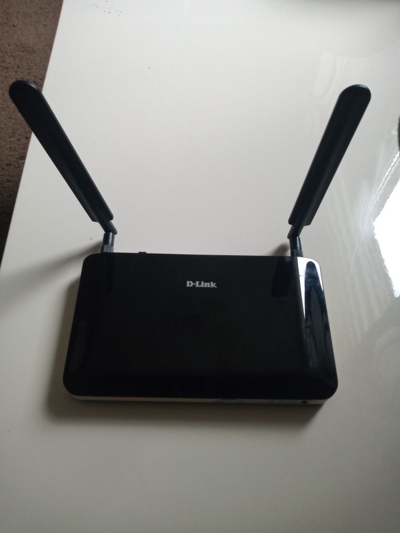 Router D-link DWR-921