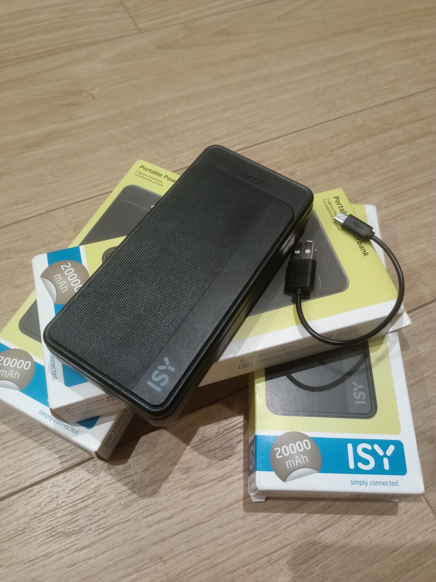 Павербанк Power Bank 20000 mAh ISY (Black)