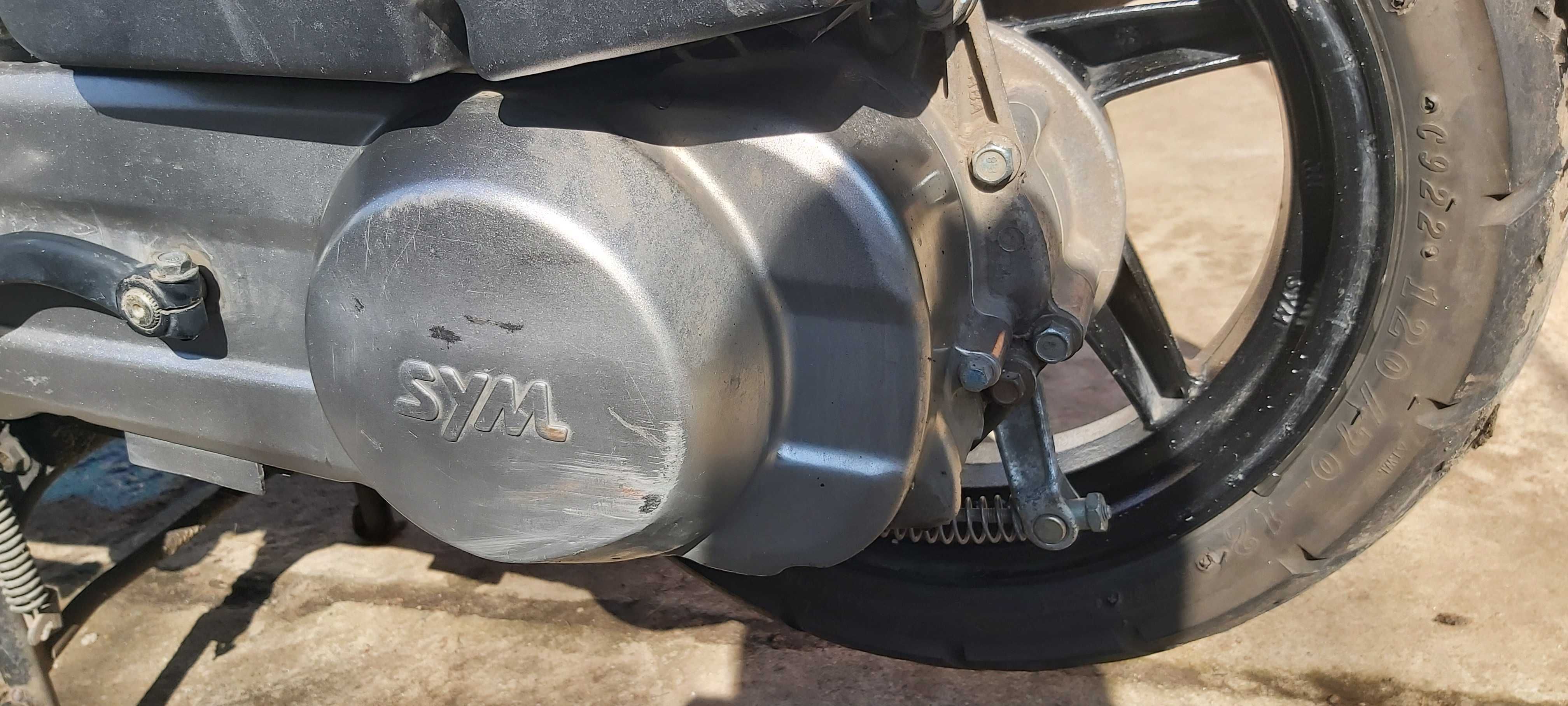 Ретро скутер SYM Fiddle II 150cc
