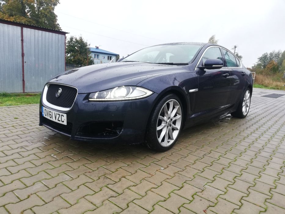 Jaguar XF S lift 3.0D 306DT skóry bixenon JGJ alufelgi 20"