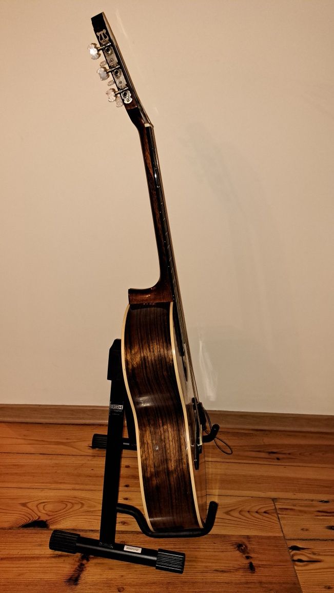 Gitara akustyczna