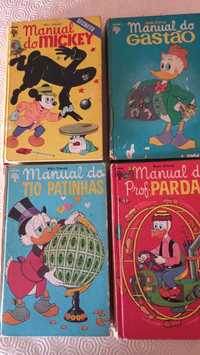 4 livros antigos Walt Disney.